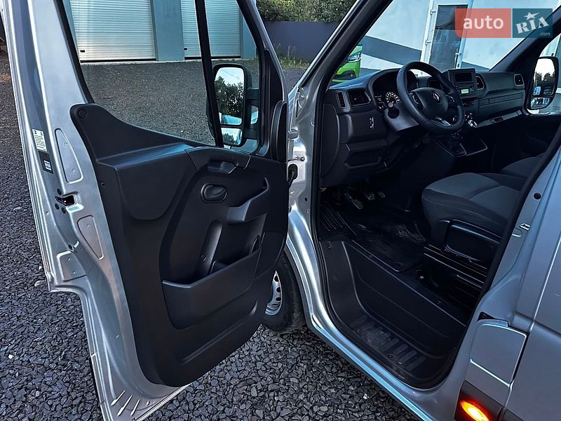 Вантажний фургон Renault Master 2022 в Києві
