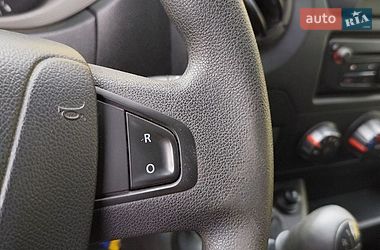 Мінівен Renault Master 2017 в Чернігові фото 22 Мінівен Renault Master 2017 в Чернігові