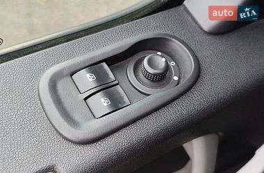 Мінівен Renault Master 2017 в Чернігові фото 24 Мінівен Renault Master 2017 в Чернігові