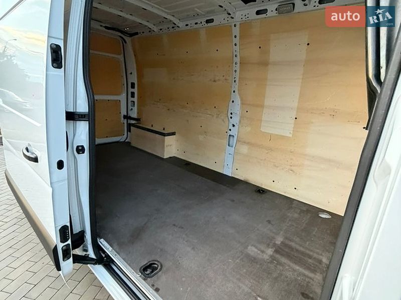 Вантажний фургон Renault Master 2022 в Луцьку