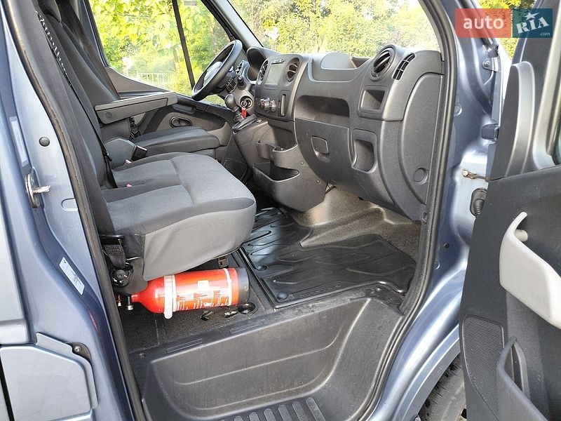 Грузовой фургон Renault Master 2018 в Ивано-Франковске