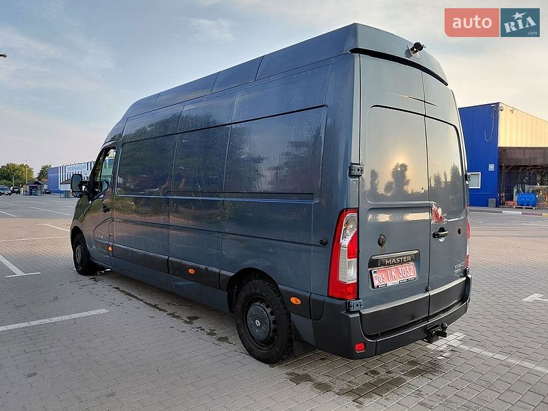 Грузовой фургон Renault Master 2018 в Ивано-Франковске