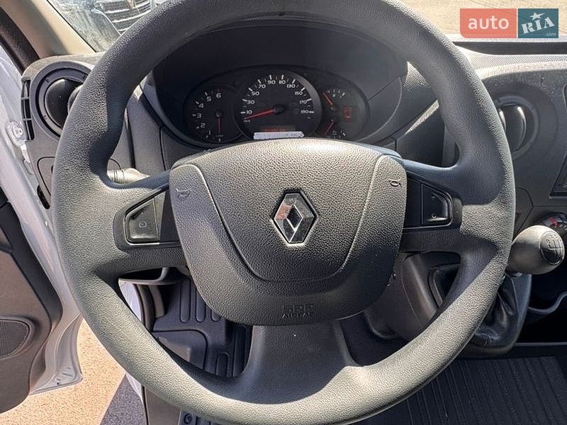Вантажний фургон Renault Master 2018 в Києві