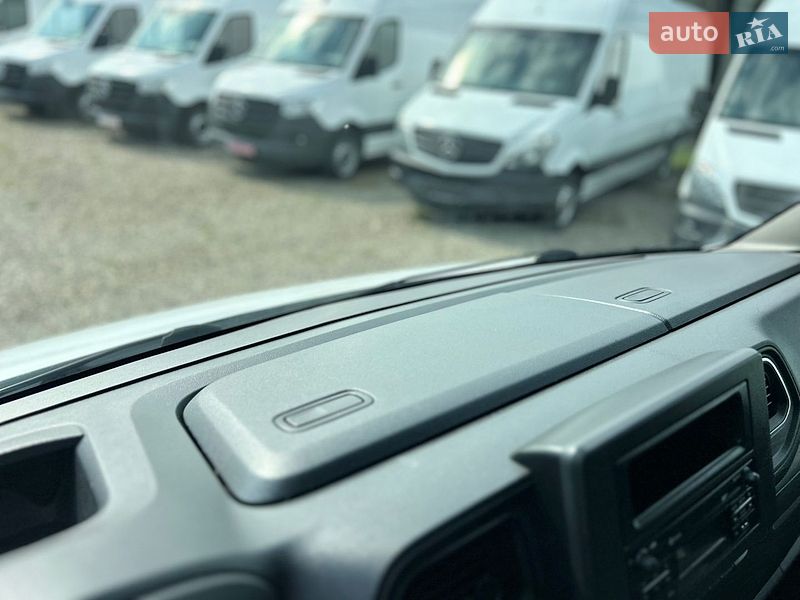Тентованый Renault Master 2021 в Хусте