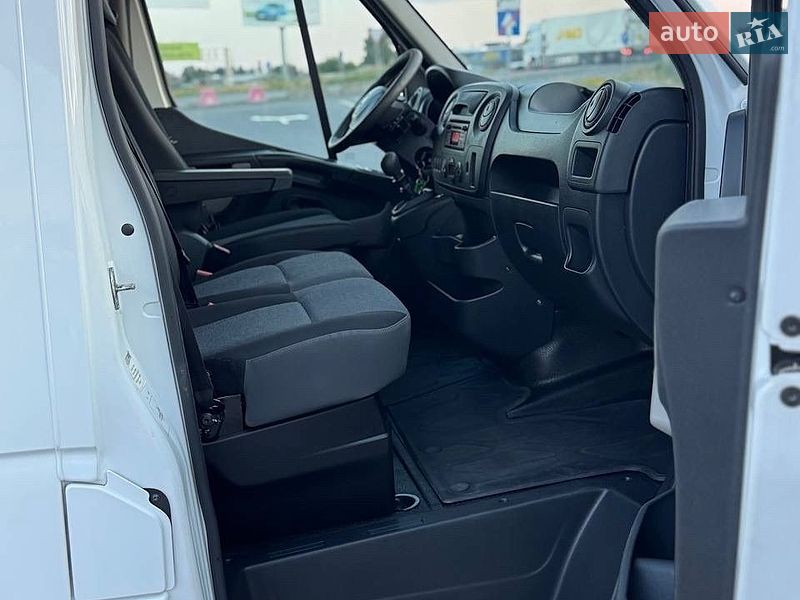 Грузовой фургон Renault Master 2019 в Львове