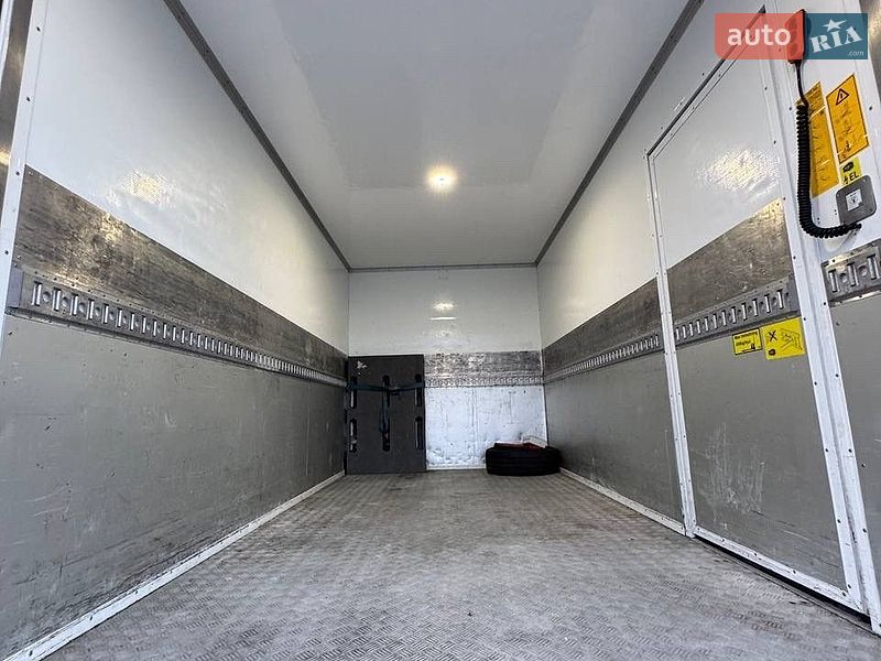 Грузовой фургон Renault Master 2019 в Львове
