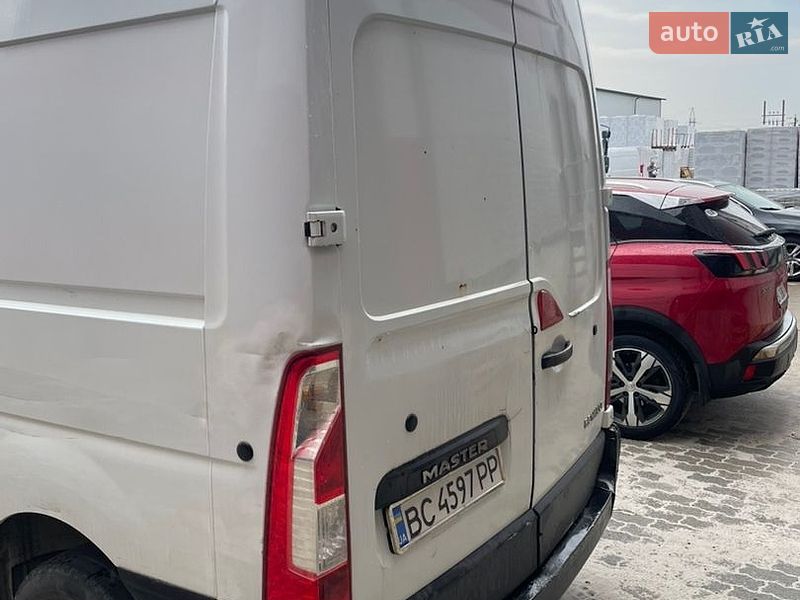 Грузовой фургон Renault Master 2016 в Львове