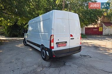 Вантажний фургон Renault Master 2021 в Дніпрі
