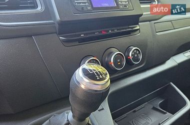 Вантажний фургон Renault Master 2021 в Дніпрі