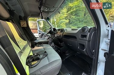 Микроавтобус грузовой (до 3,5т) Renault Master 2015 в Дрогобыче