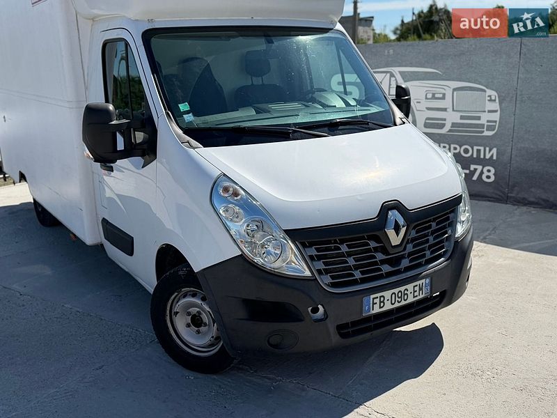 Вантажний фургон Renault Master 2018 в Львові