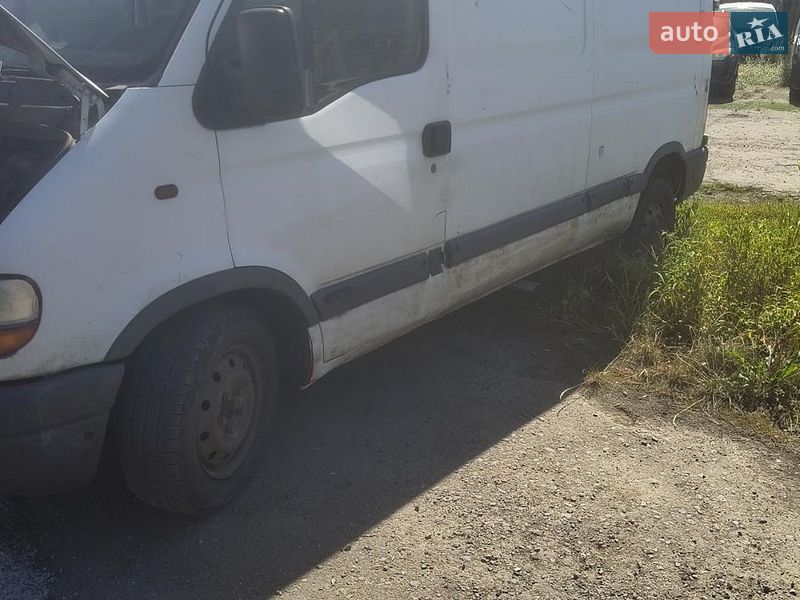 Минивэн Renault Master 2003 в Дубно