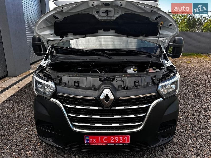 Грузовой фургон Renault Master 2022 в Киеве