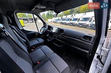 Грузовой фургон Renault Master 2022 в Киеве