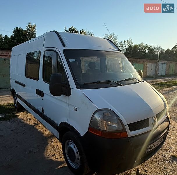 Мінівен Renault Master 2004 в Миргороді