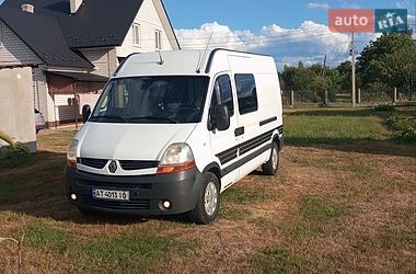 Минивэн Renault Master 2009 в Долине