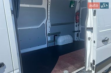 Вантажний фургон Renault Master 2022 в Лопатині