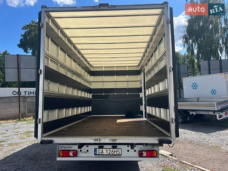 Інші вантажівки Renault Master 2022 в Рівному