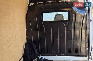 Вантажний фургон Renault Master 2017 в Києві