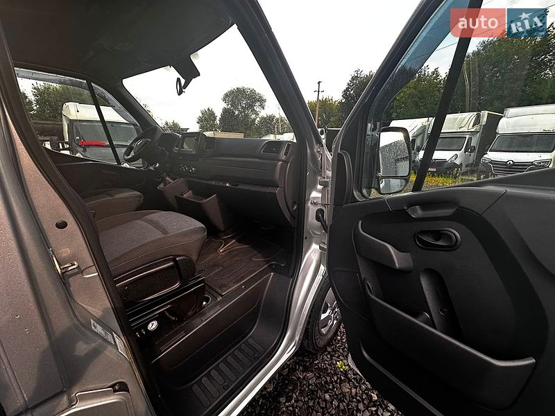 Другие грузовики Renault Master 2022 в Киеве