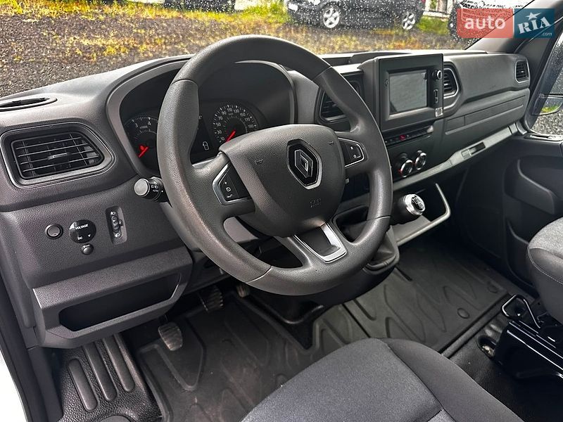 Другие грузовики Renault Master 2022 в Киеве