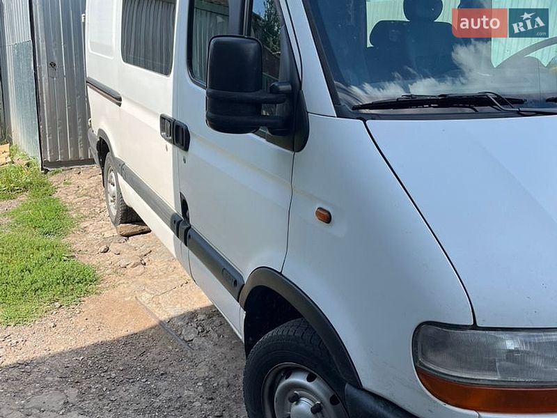 Минивэн Renault Master 1999 в Шумске