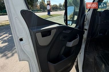 Вантажний фургон Renault Master 2016 в Харкові фото 15 Вантажний фургон Renault Master 2016 в Харкові