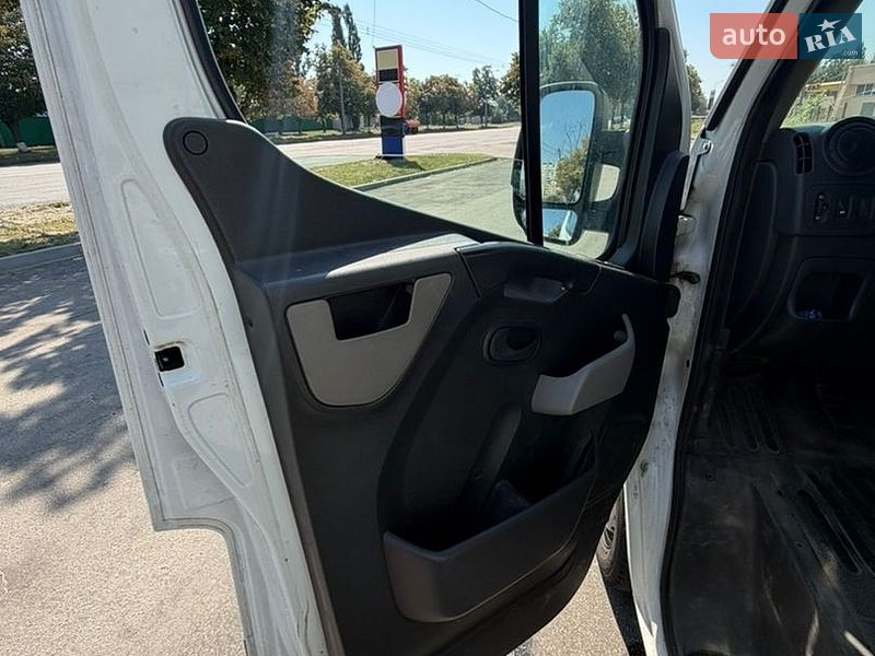 Вантажний фургон Renault Master 2016 в Харкові фото 15 Вантажний фургон Renault Master 2016 в Харкові
