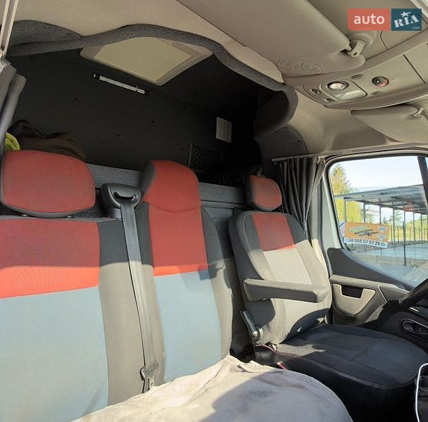 Вантажний фургон Renault Master 2014 в Самборі