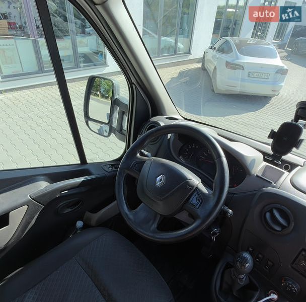 Вантажний фургон Renault Master 2014 в Самборі