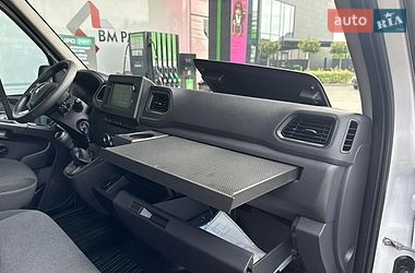 Вантажний фургон Renault Master 2022 в Луцьку