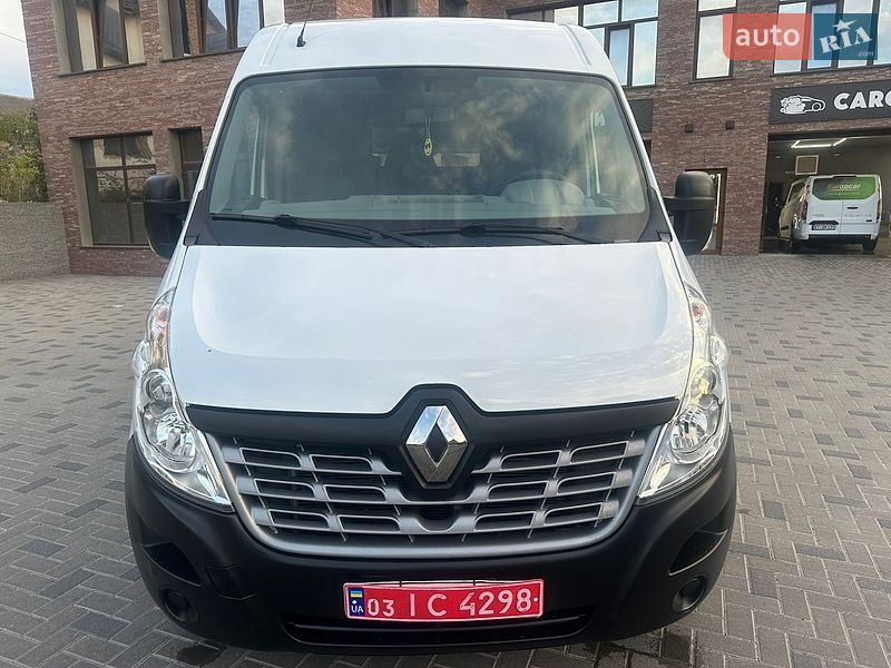 Грузовой фургон Renault Master 2017 в Ровно