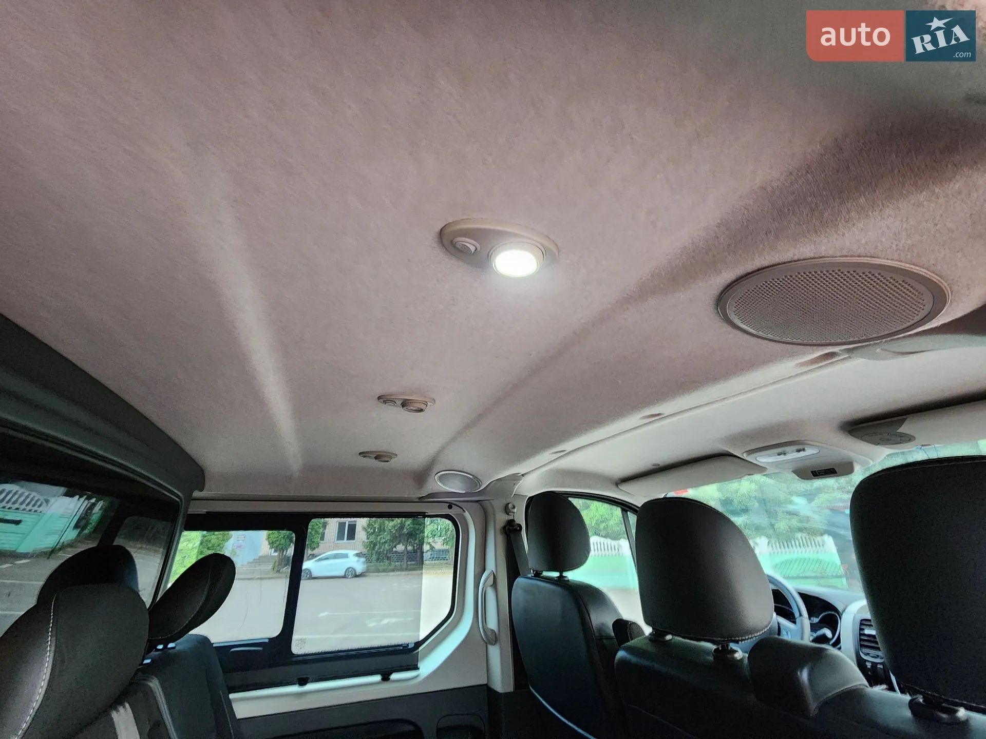2018 Renault Trafic - мініатюра 11
