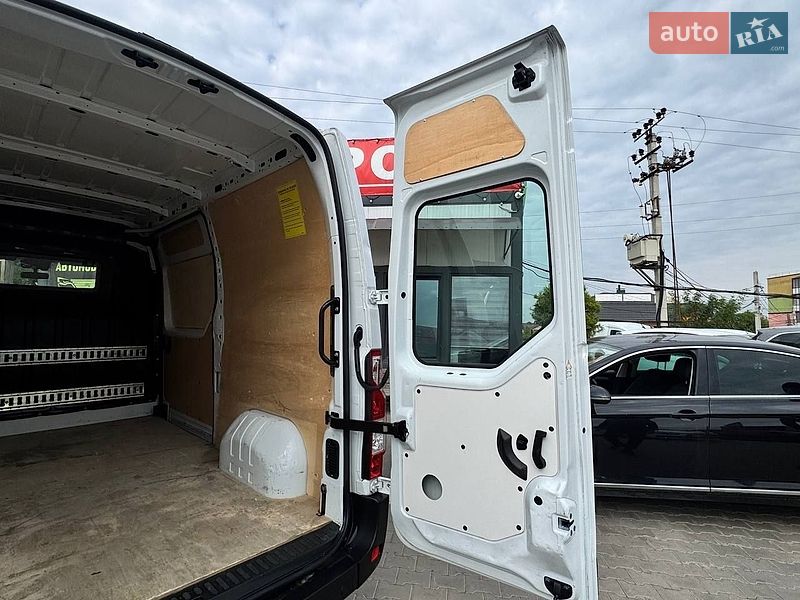 Вантажний фургон Renault Master 2021 в Вінниці