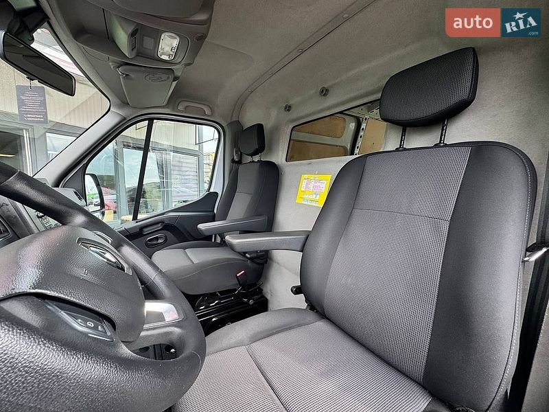 Вантажний фургон Renault Master 2021 в Вінниці