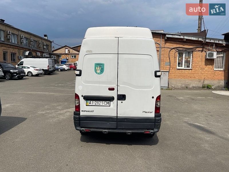 Вантажний фургон Renault Master 2010 в Києві