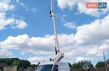 Автовышка Renault Master 2016 в Ровно