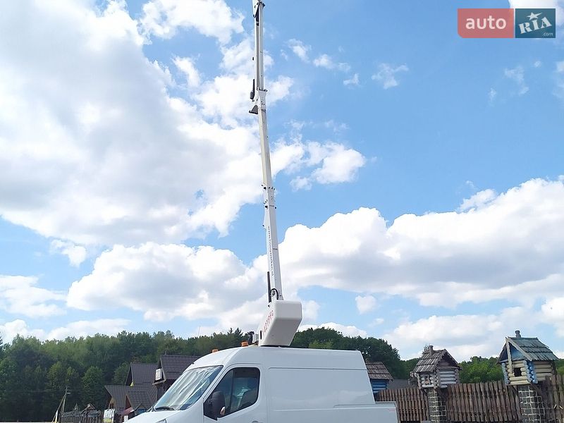 Автовышка Renault Master 2016 в Ровно