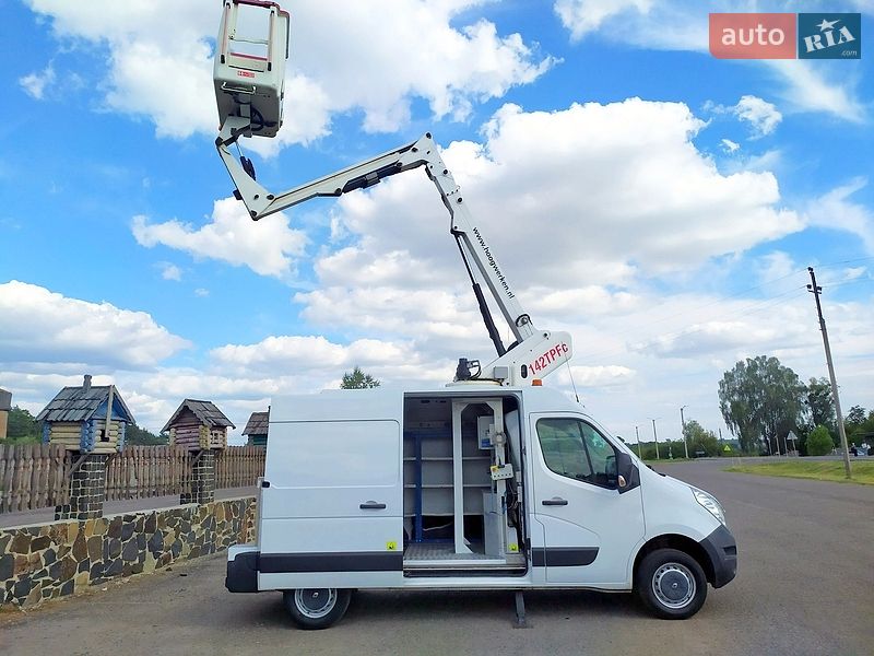Автовышка Renault Master 2016 в Ровно