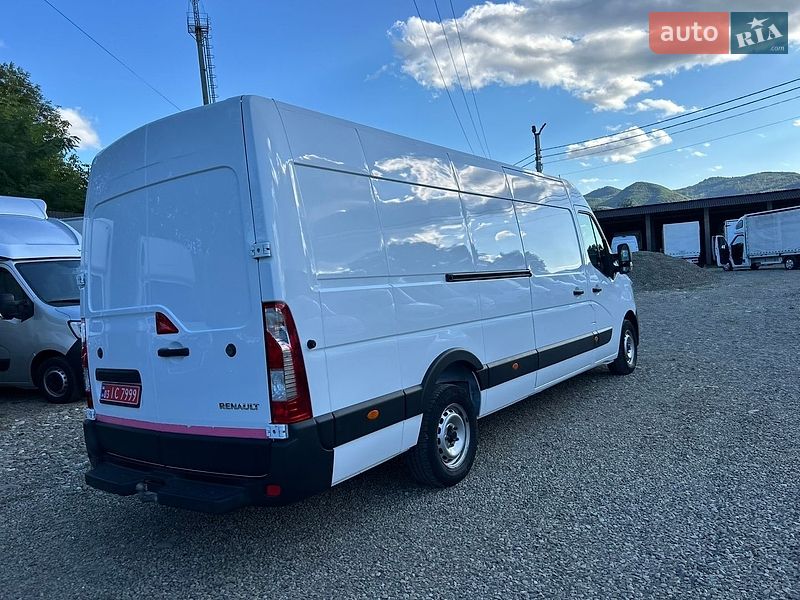 Вантажний фургон Renault Master 2022 в Хусті