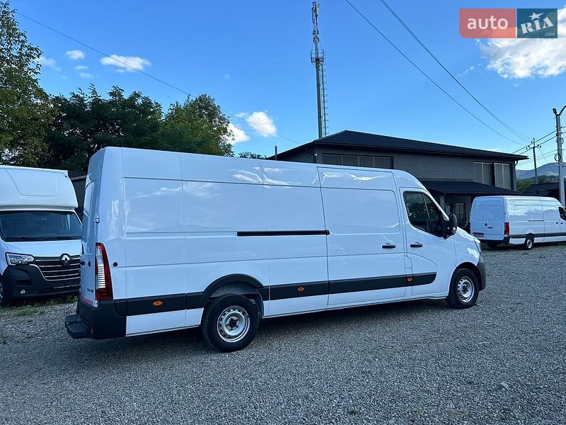 Вантажний фургон Renault Master 2022 в Хусті
