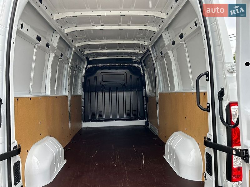 Грузовой фургон Renault Master 2024 в Хусте фото 26 Грузовой фургон Renault Master 2024 в Хусте
