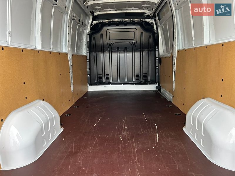Грузовой фургон Renault Master 2024 в Хусте фото 27 Грузовой фургон Renault Master 2024 в Хусте