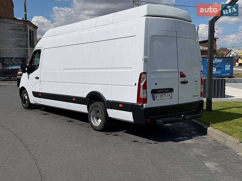 Грузовой фургон Renault Master 2018 в Лубнах