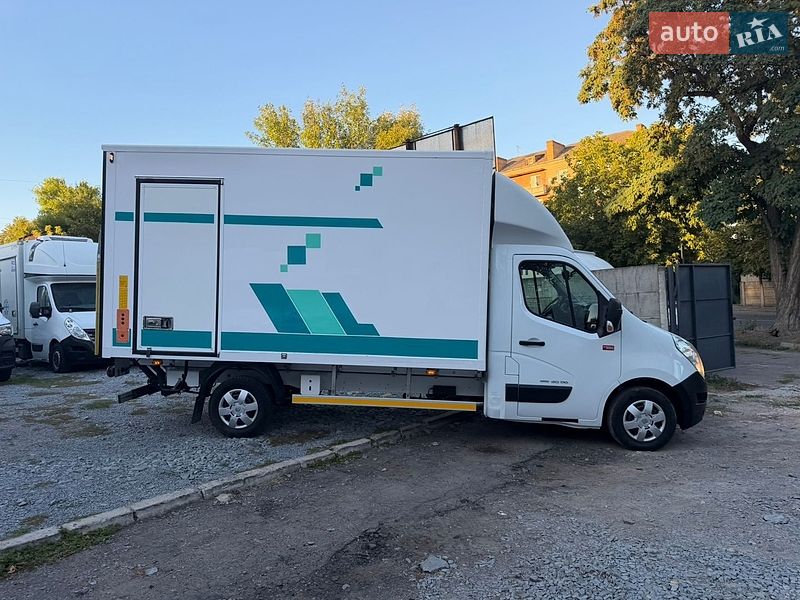 Другие грузовики Renault Master 2018 в Ровно