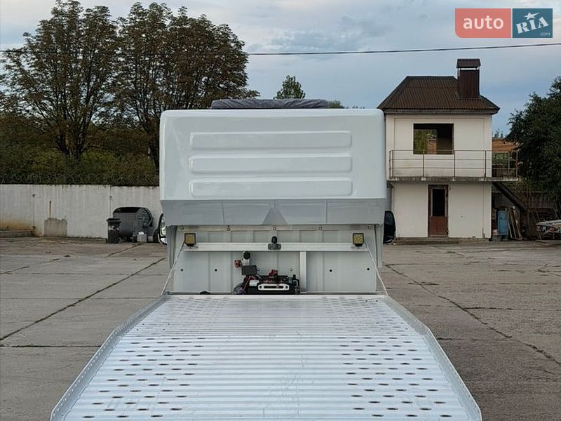 Евакуатор Renault Master 2017 в Рівному