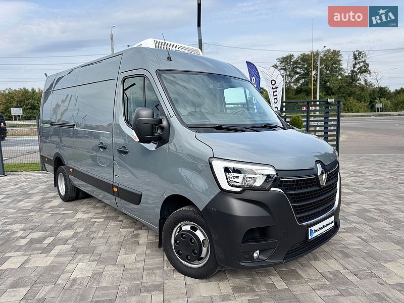 Renault Master 2023