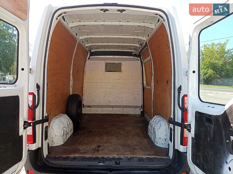 Грузовой фургон Renault Master 2013 в Житомире