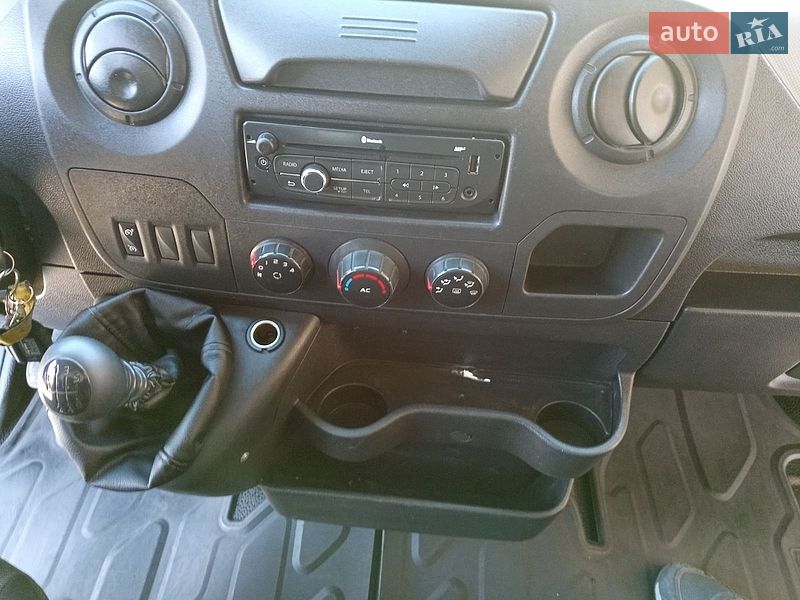 Грузовой фургон Renault Master 2013 в Житомире