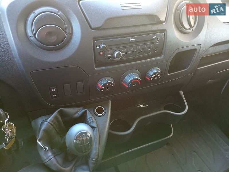 Грузовой фургон Renault Master 2013 в Житомире